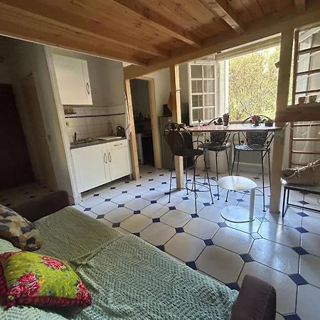 Studio 4 Personnes Copropriete Pas Frais De Menage Hyères Buitenkant foto